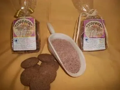 Farina e biscotti della cascina